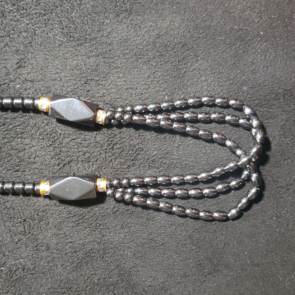 Elegant Hematite Beaded Necklace